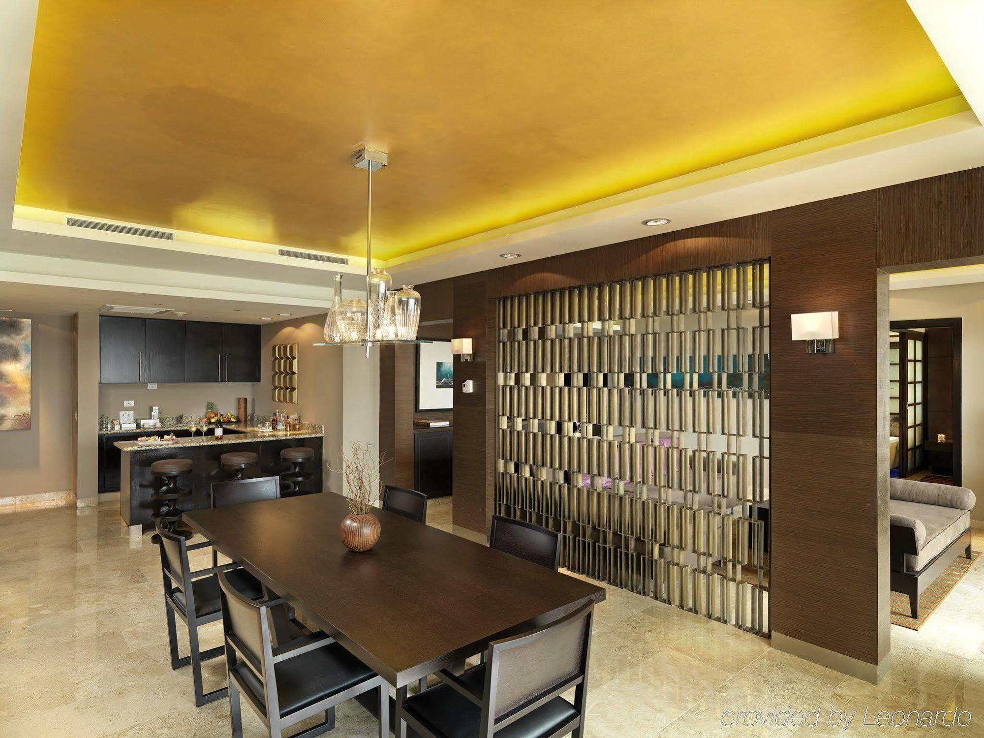 Royal Service At Paradisus La Perla (Adults Only) Плая-дель-Кармен Экстерьер фото