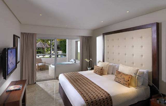 Royal Service At Paradisus La Perla (Adults Only) Плая-дель-Кармен Экстерьер фото